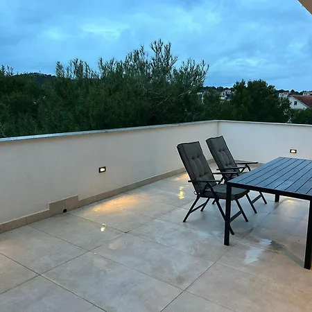 Marepromo 1 Apartament Jezera