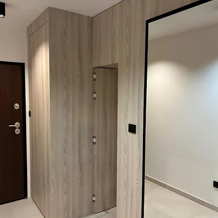 Marepromo 1 Apartamento Jezera